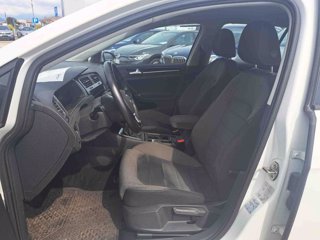 VOLKSWAGEN Golf 5p 1.6 tdi executive 115cv