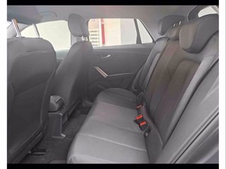 AUDI Q2 30 2.0 tdi business