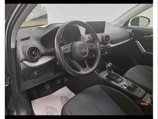 AUDI Q2 30 2.0 tdi business