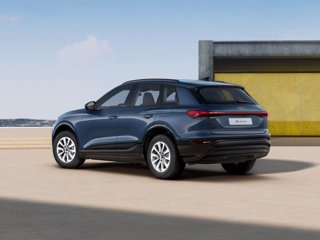 AUDI Q6 e-tron quattro Business Advanced