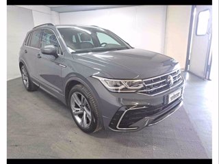 VOLKSWAGEN Tiguan 2.0 tdi r-line 150cv dsg