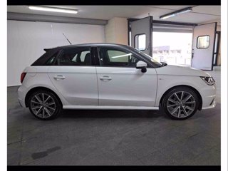 AUDI A1 sportback 1.4 tdi admired