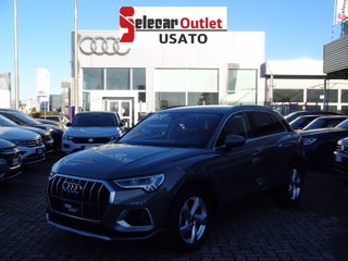 AUDI Q3 35 2.0 tdi business advanced s-tronic