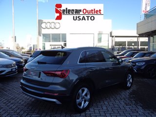 AUDI Q3 35 2.0 tdi business advanced s-tronic