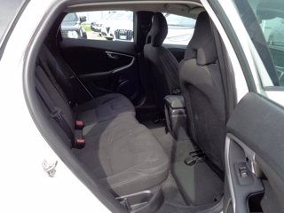 VOLVO V40 1.6 d2 kinetic